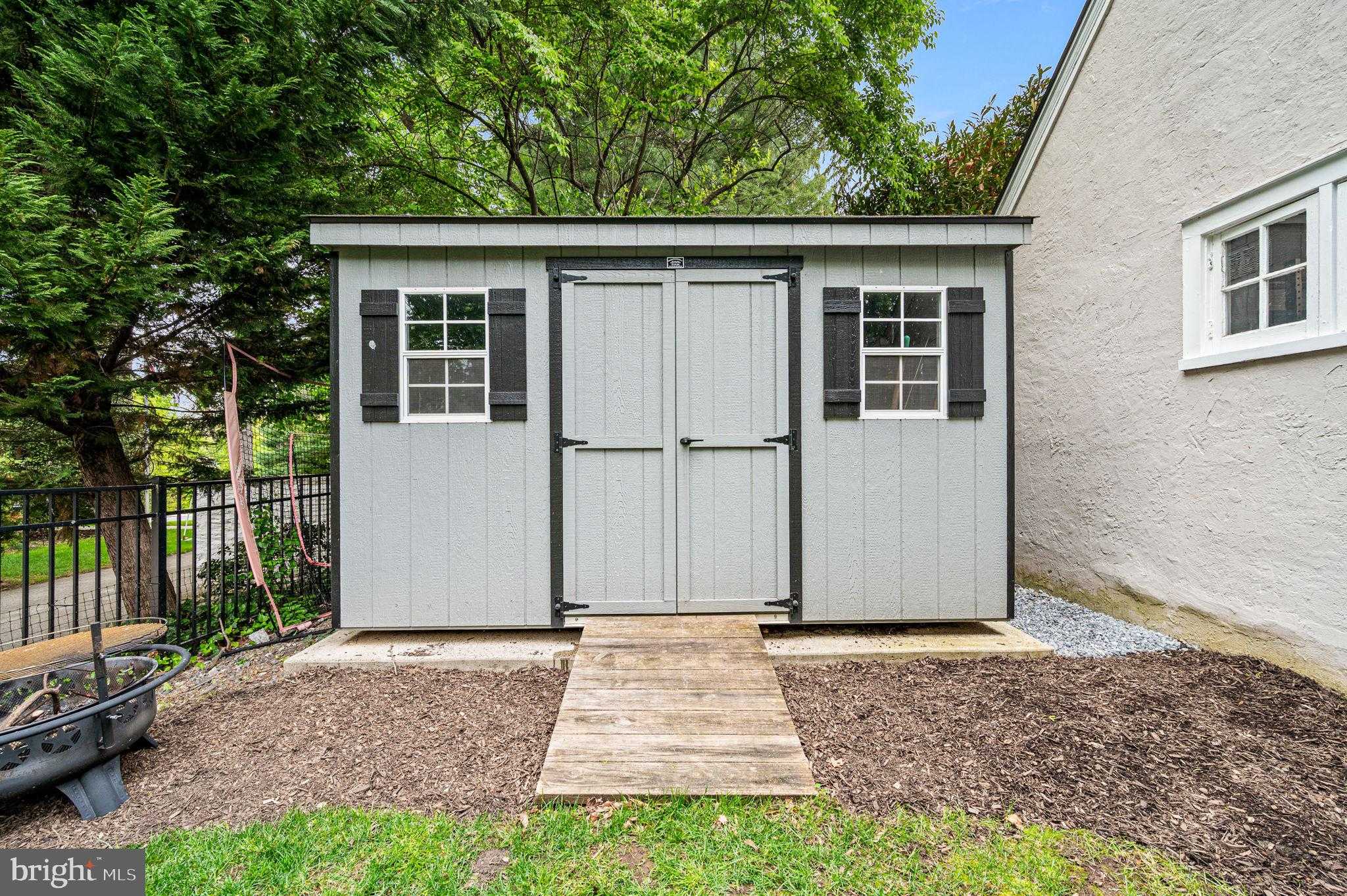 497 Saint Davids Ave photo 54