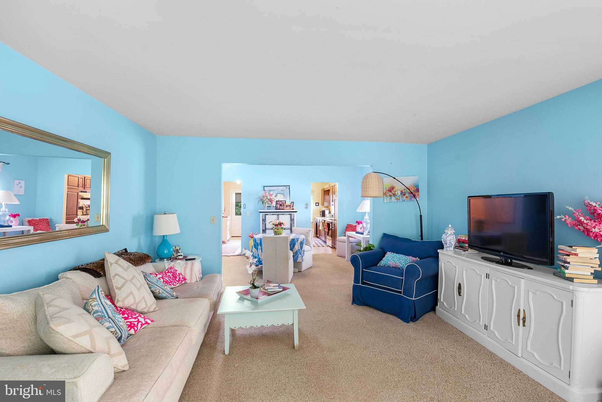 1205 Washington Dr photo 4