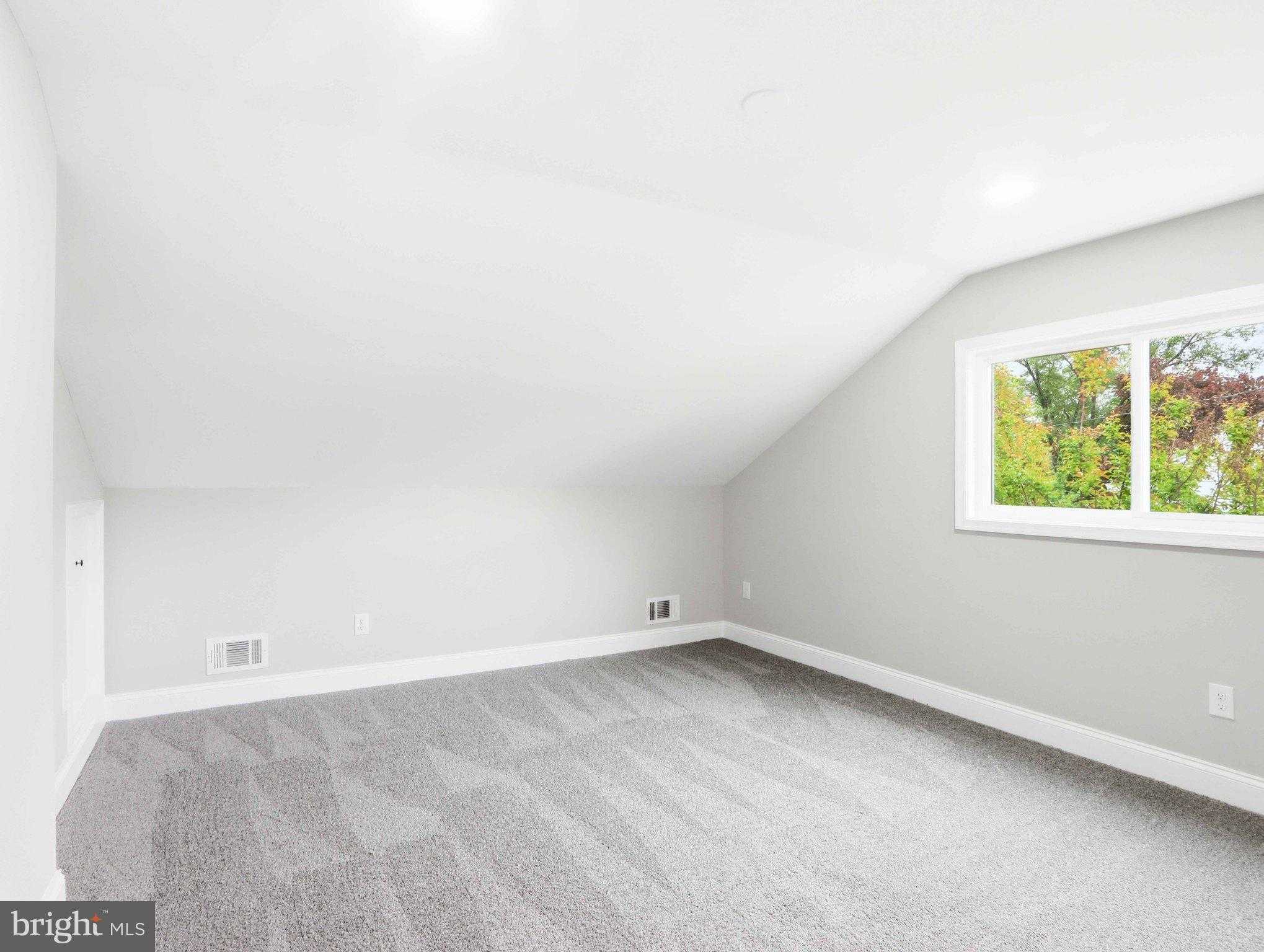 812 Glenview Ave photo 20