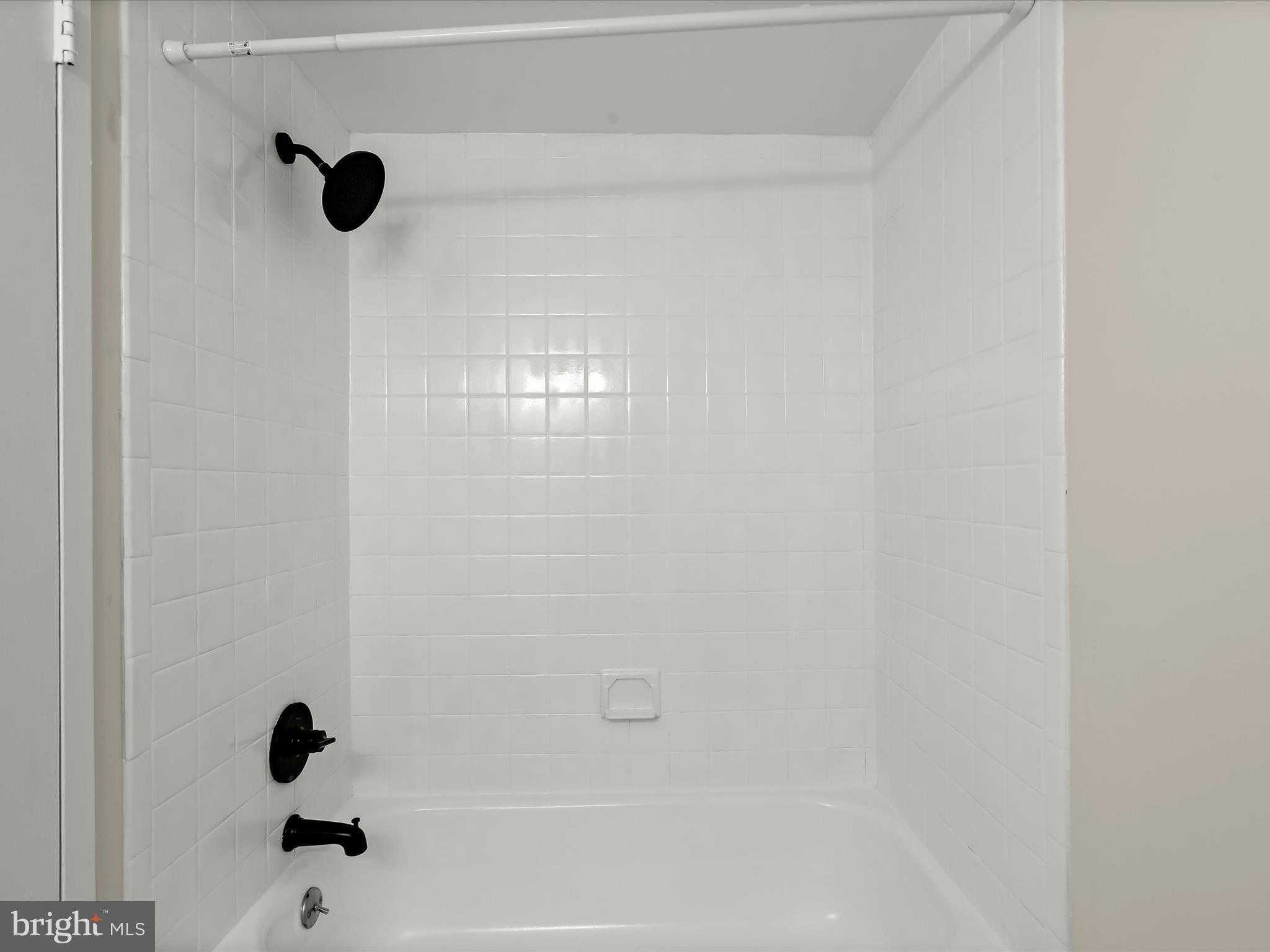 28 Allegheny Ave photo 35