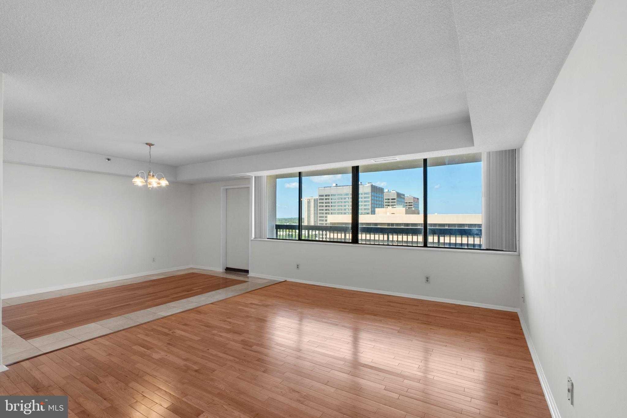 3713 S George Mason Dr Apt 1412 photo 12