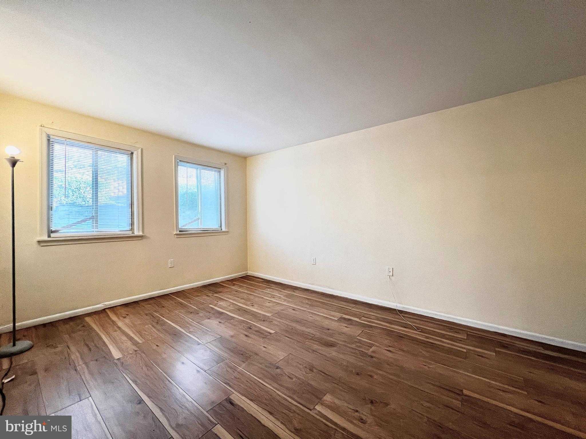 5217 Newton St Apt 101 photo 15