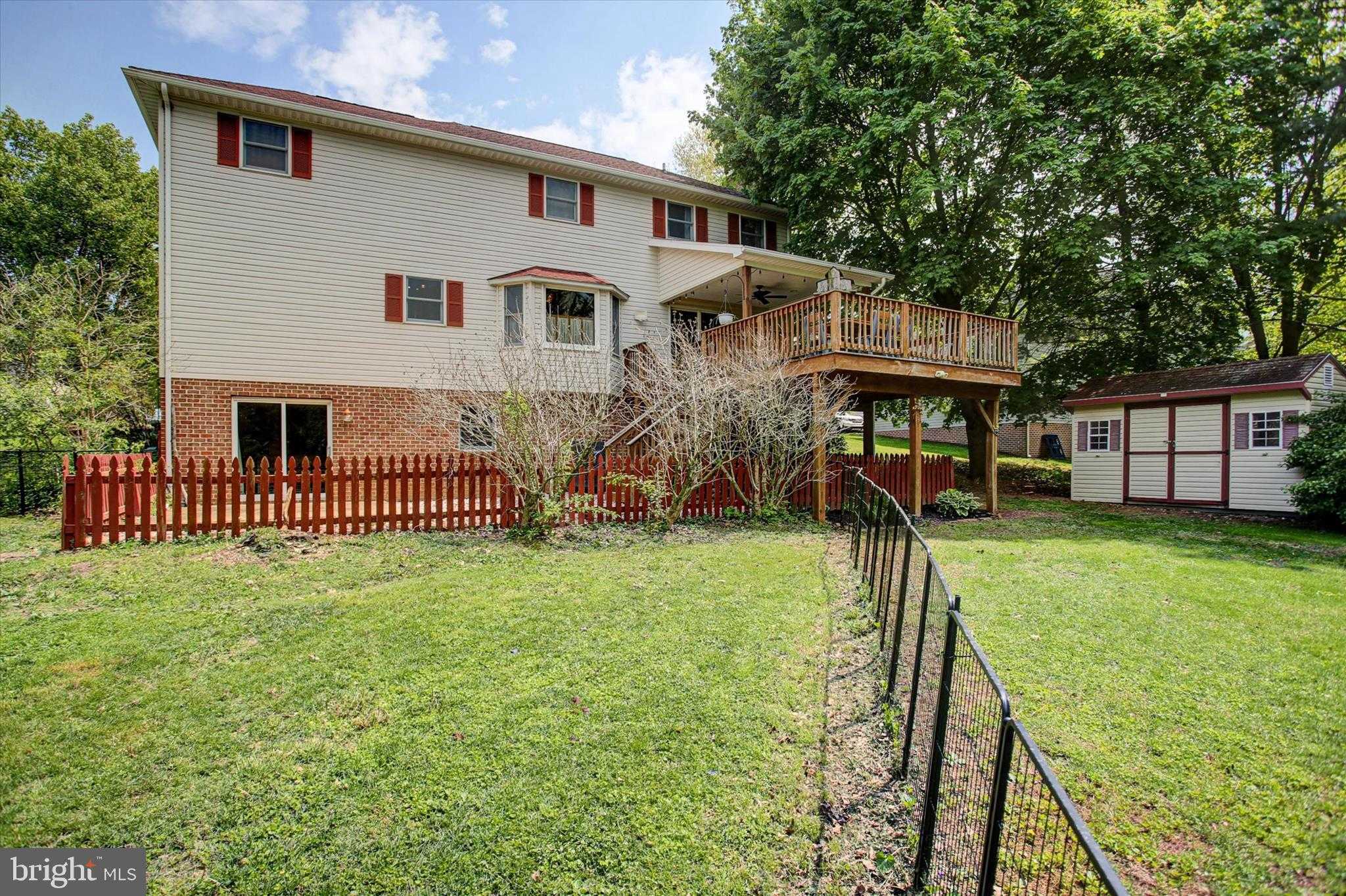 64 Diller Dr photo 59