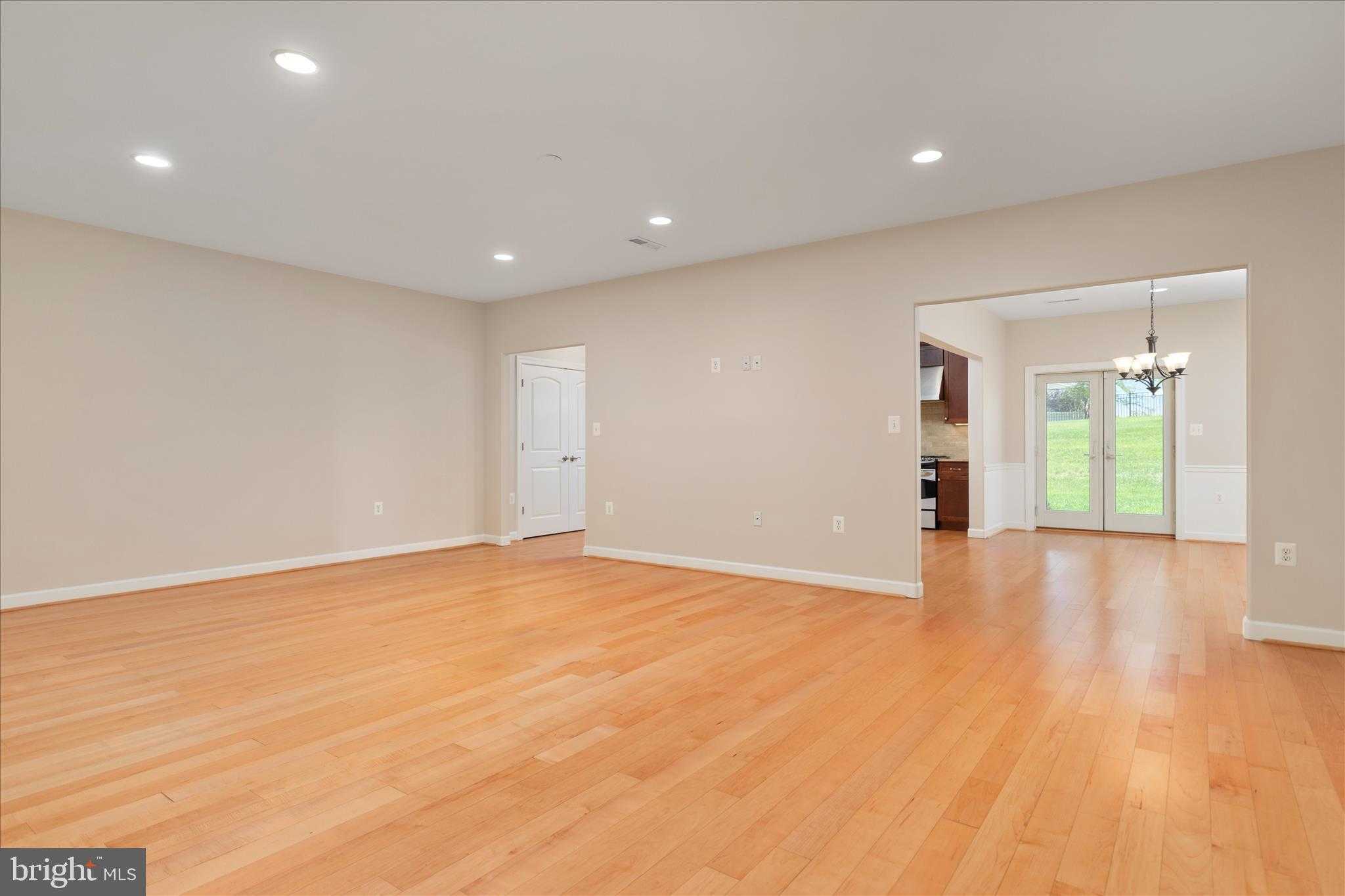 16064 Waterford Creek Cir photo 56