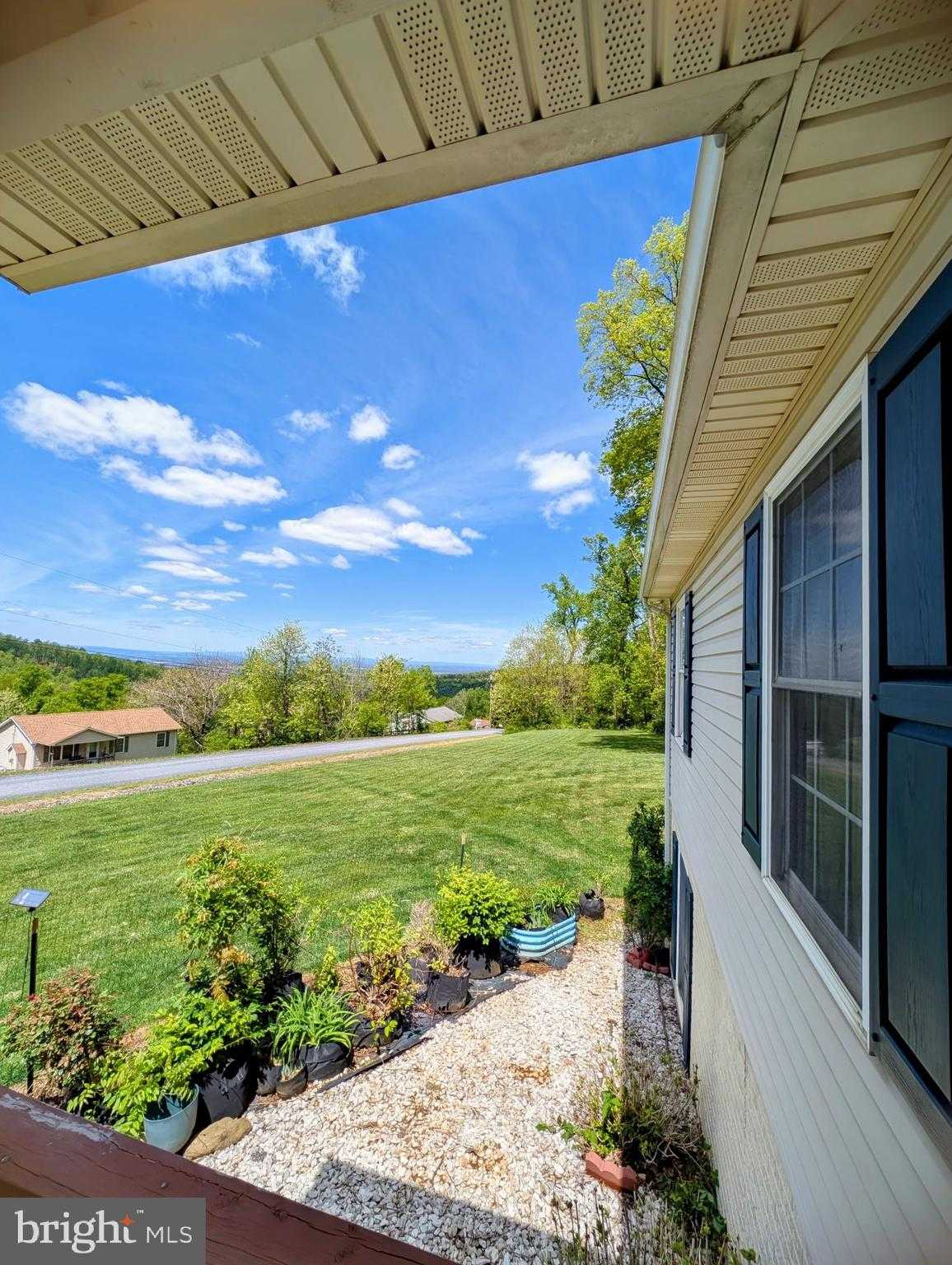 126 Cliffside Rd photo 2