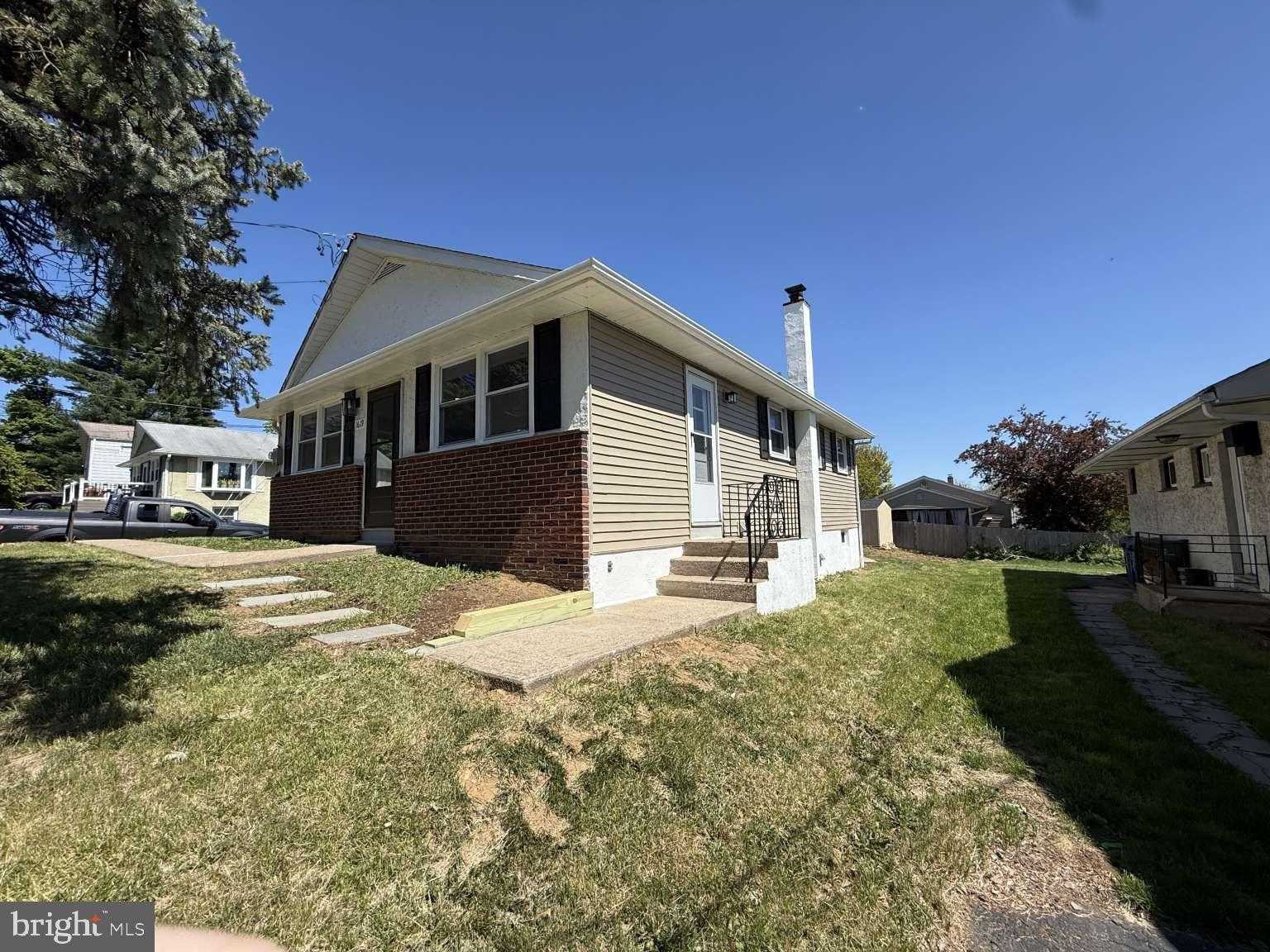 1619 Fitzwatertown Rd photo 4