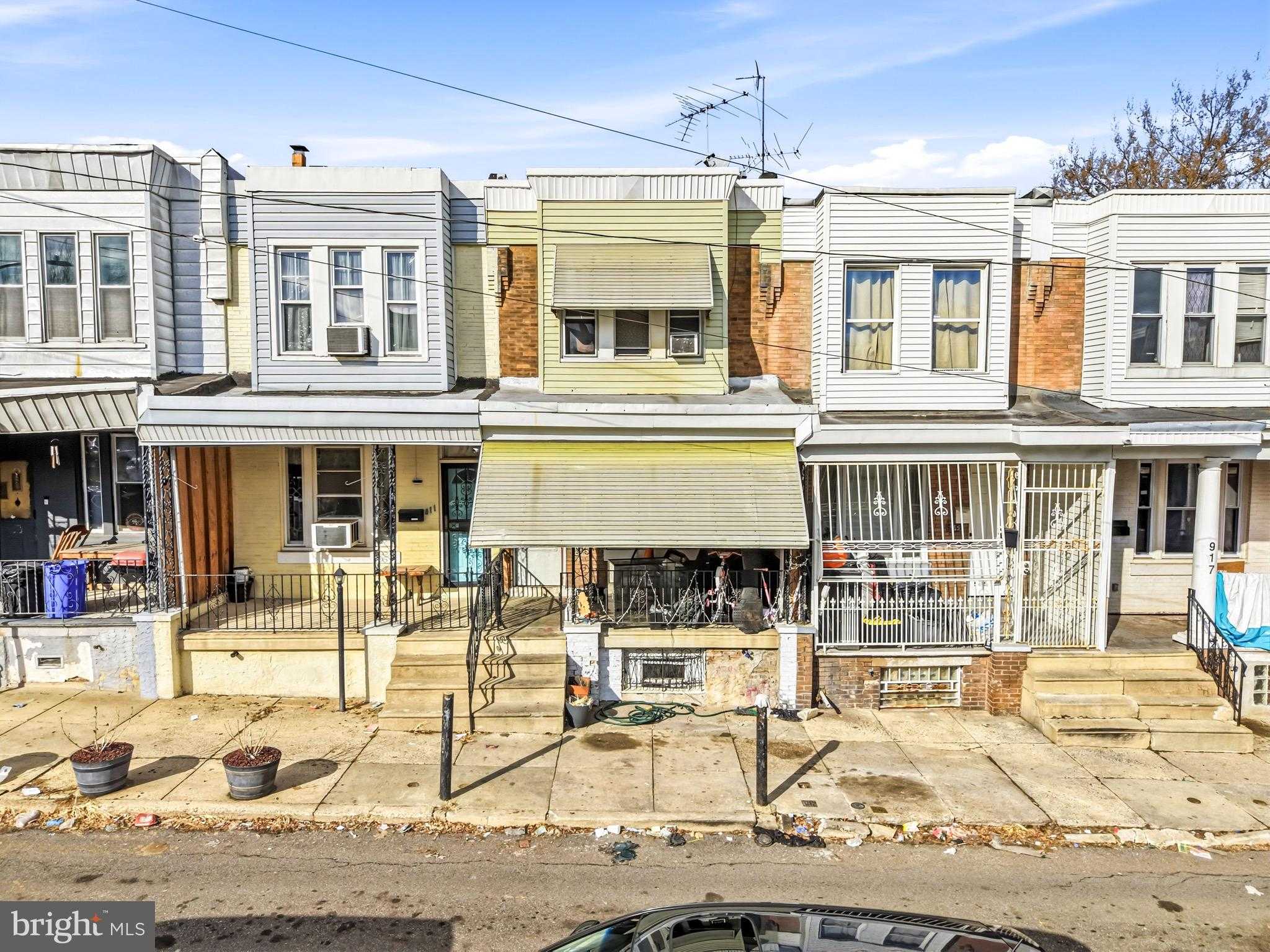 938 E Russell St, Philadelphia