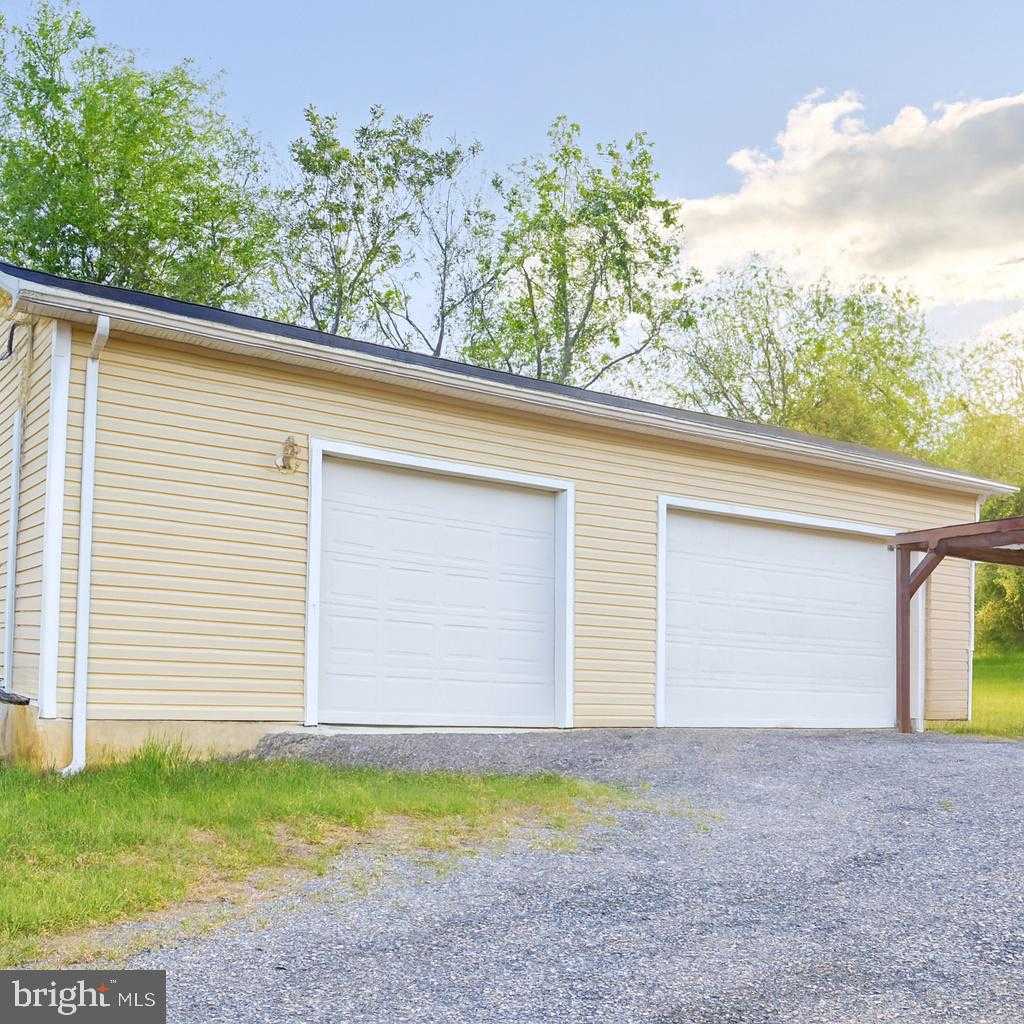 277 Orchard Dale Dr photo 2