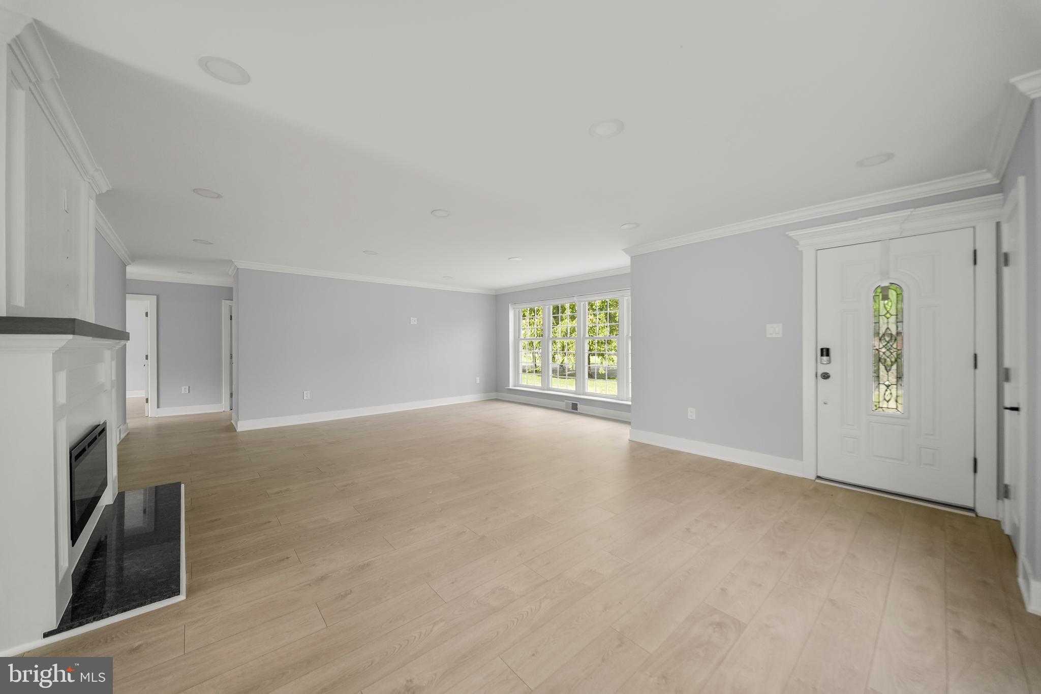 3119 Manor Rd photo 13