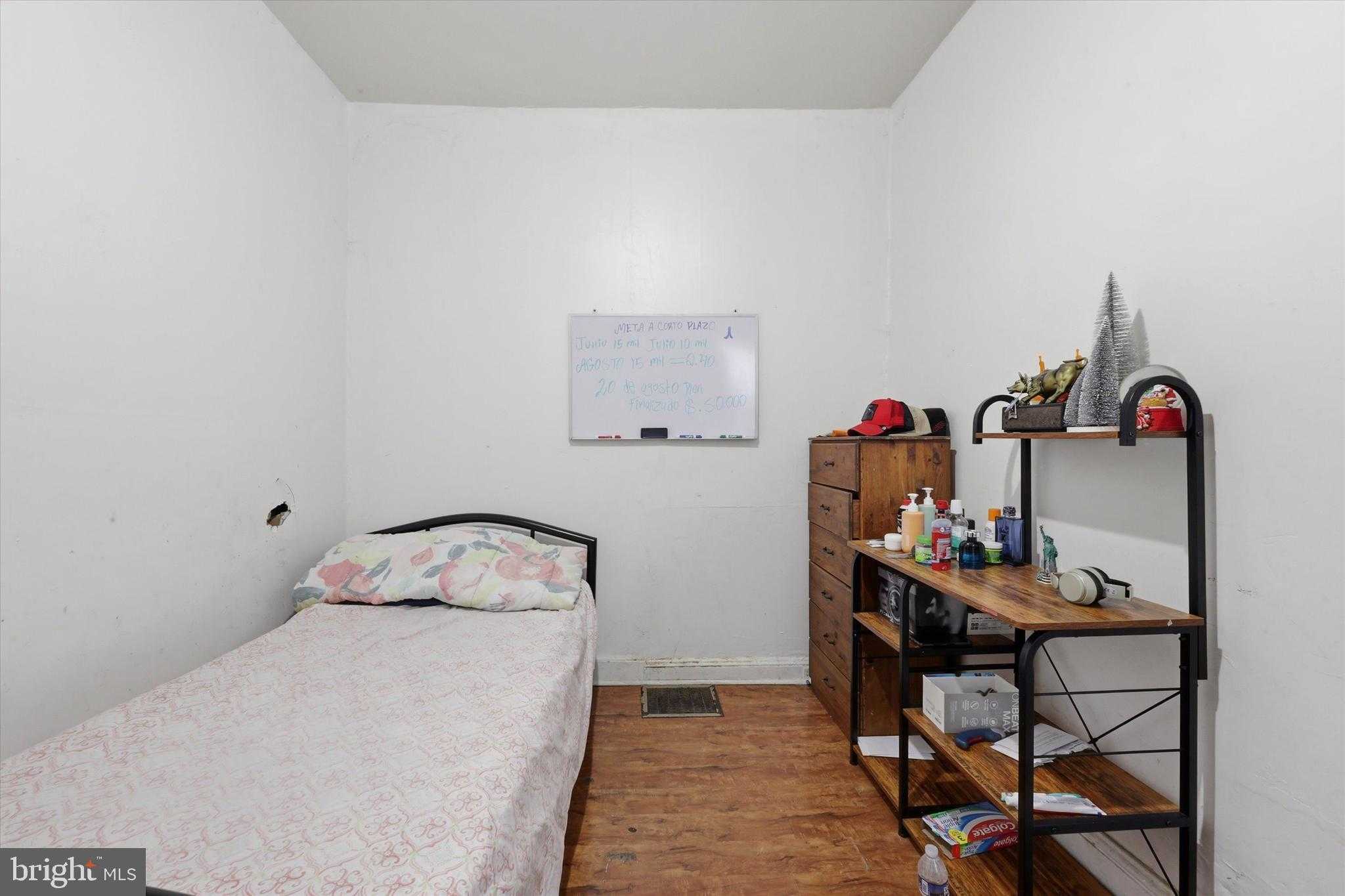 1724 Federal St photo 17