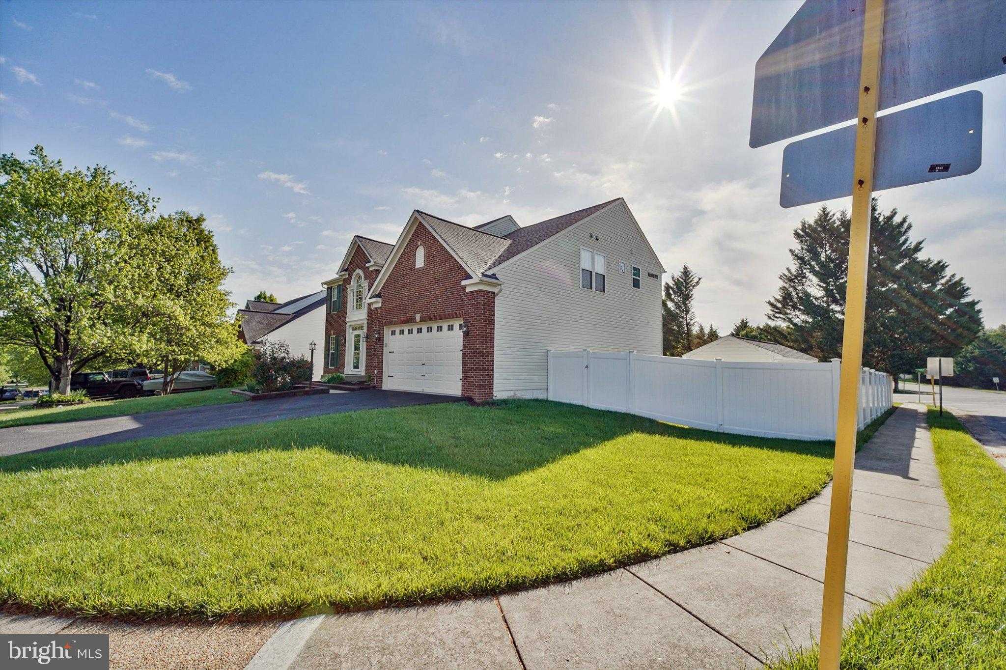 17 Kinross Dr photo 5