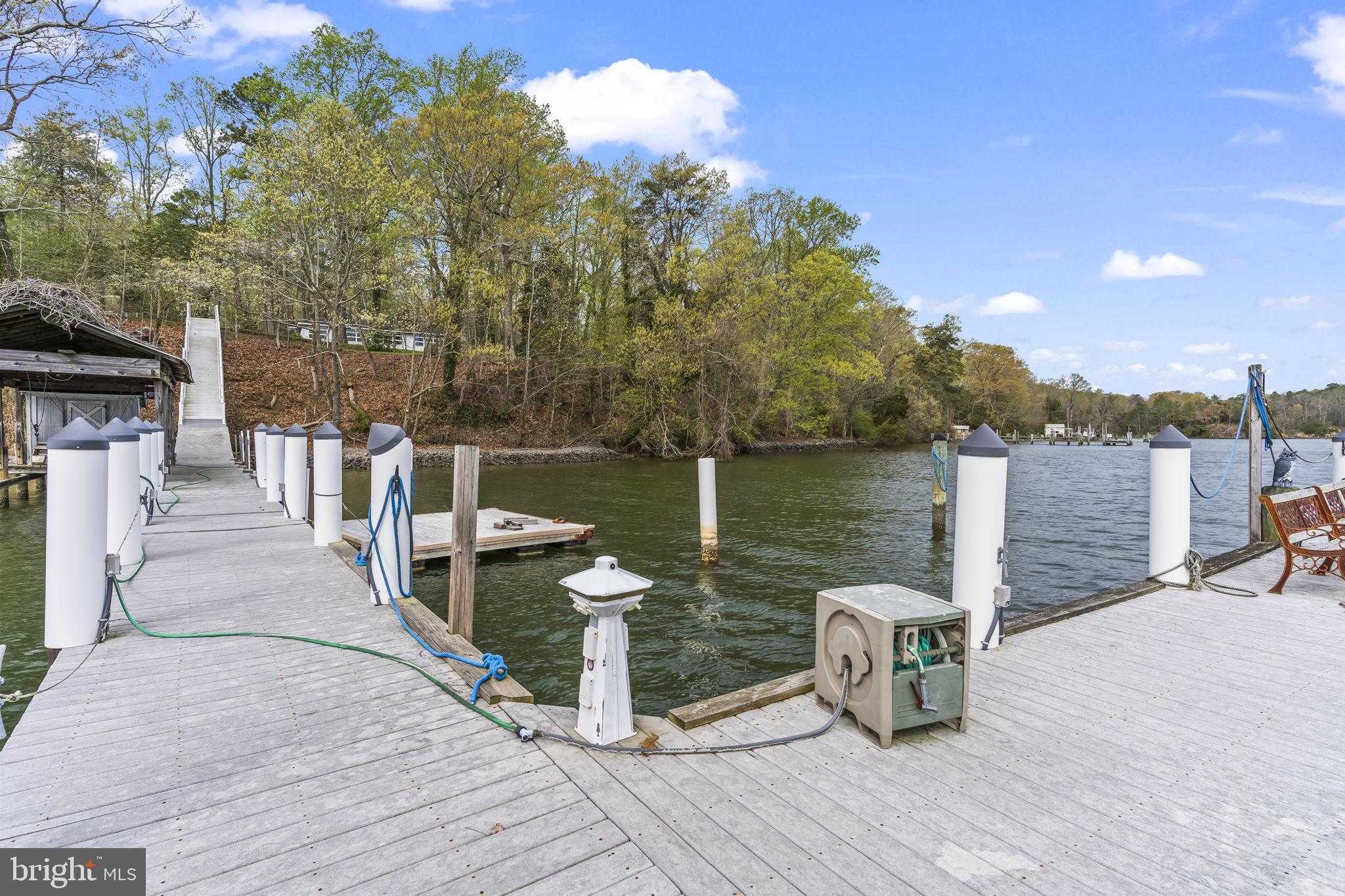 2237 Garrity Rd photo 6