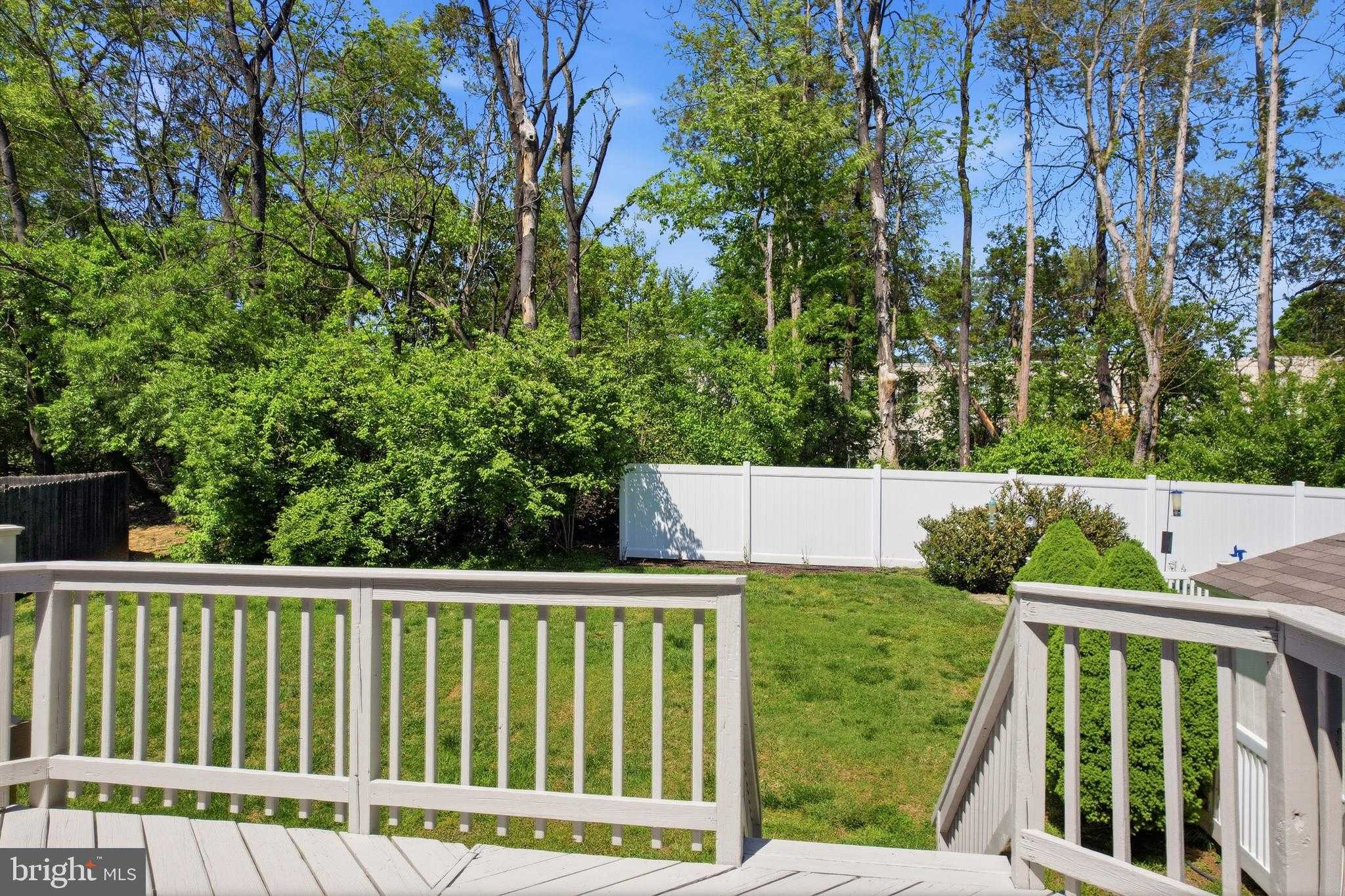 225 Birch Dr photo 37