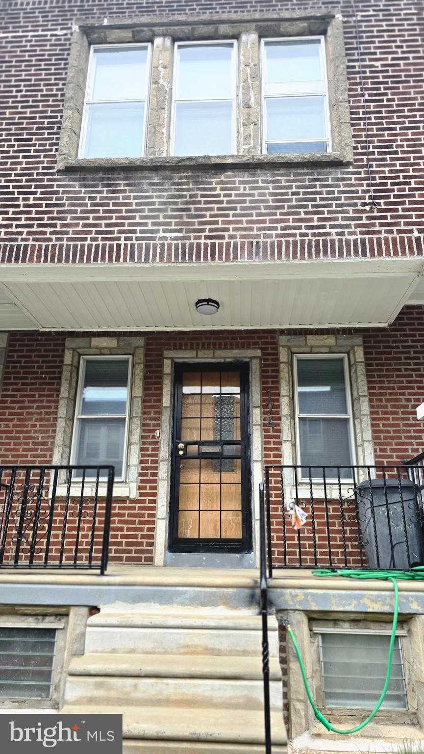 174 W Raymond St, Philadelphia