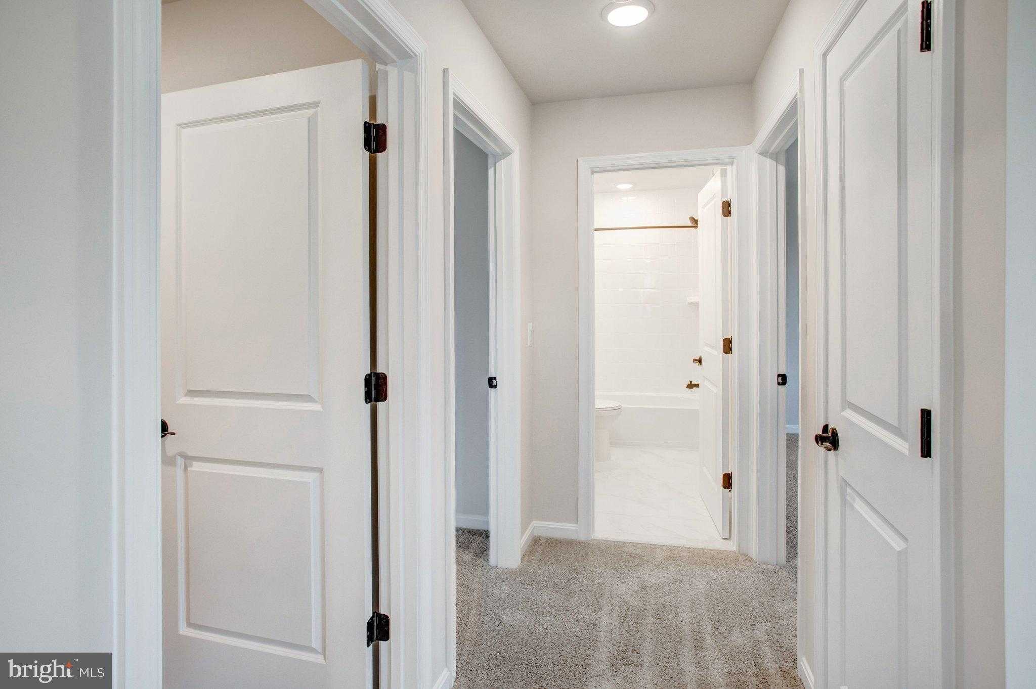 1074 Winter Pl photo 23