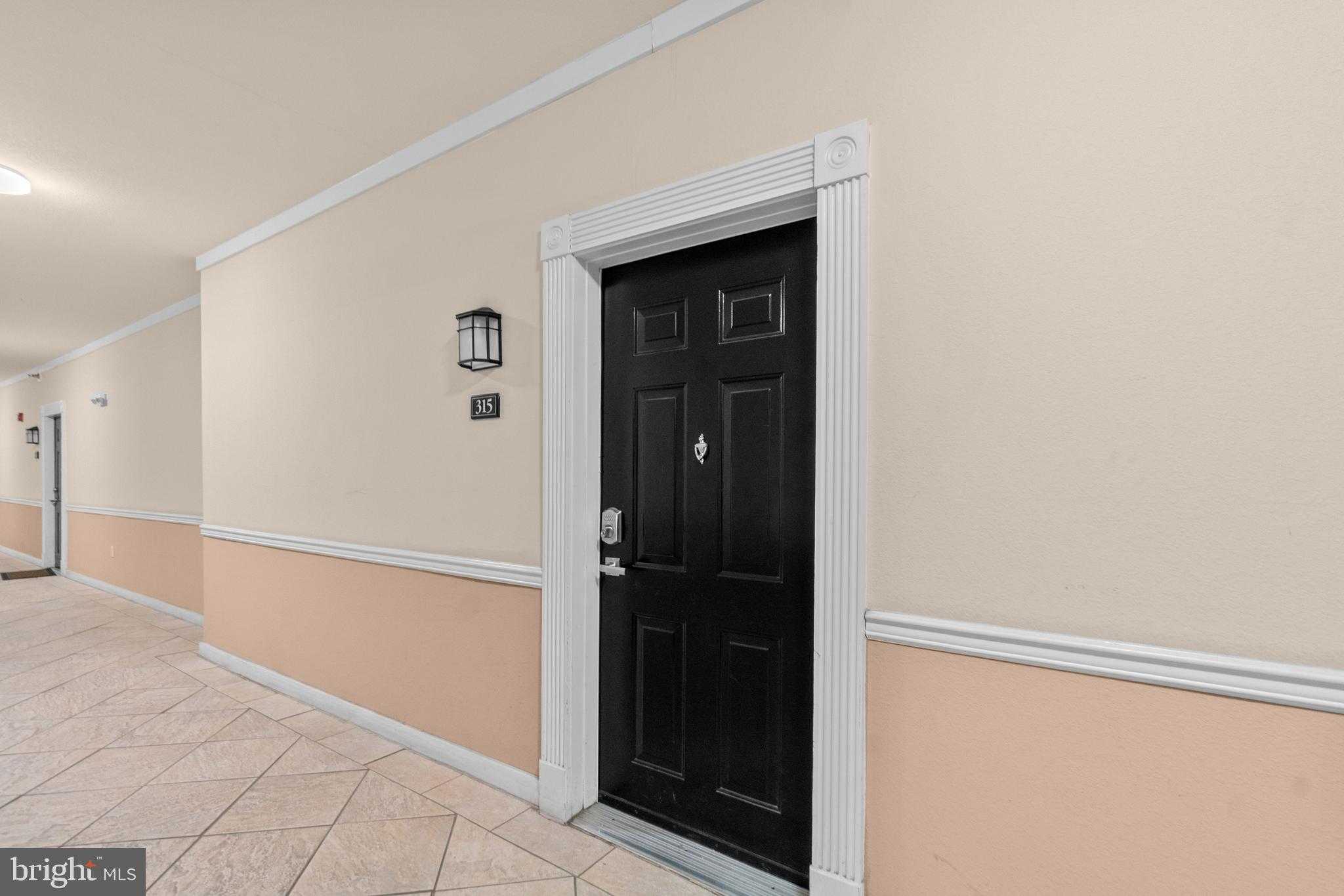501 Hungerford Dr Apt 315 photo 15