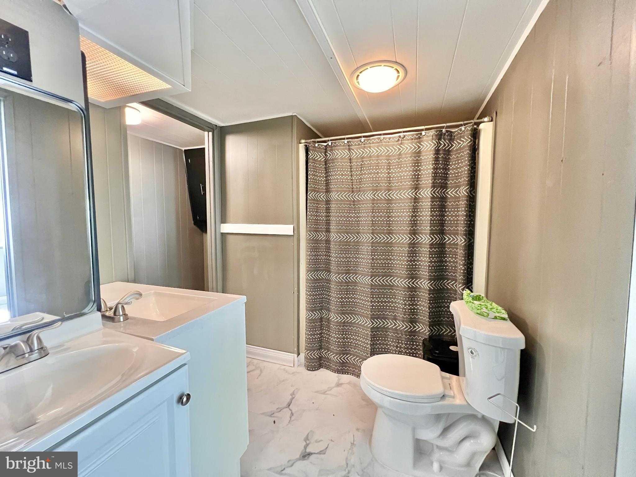 119 Andrew Dr photo 14