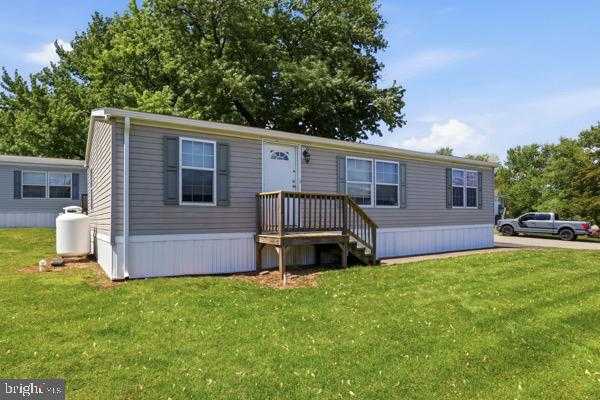 4550 Bull Rd photo 2