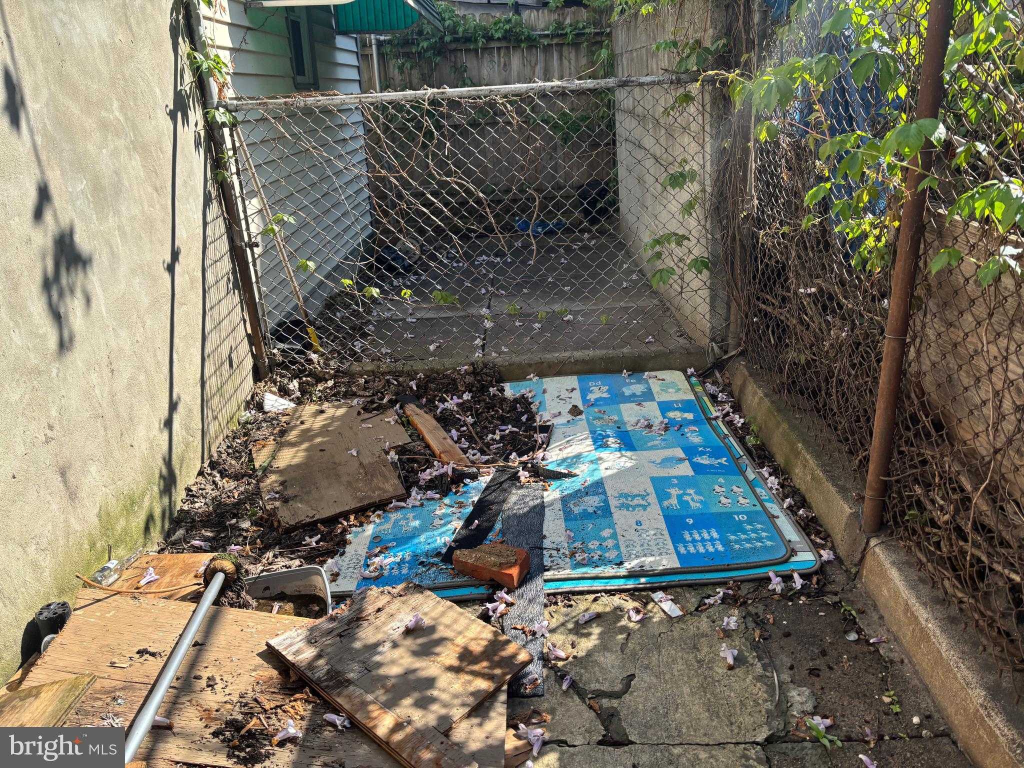 3040 Rorer St photo 20