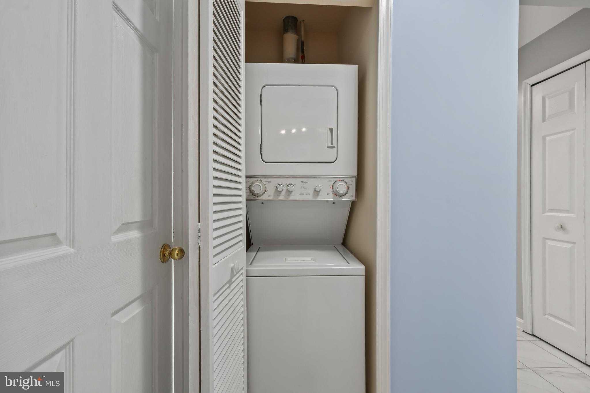 44156 Natalie Ter Unit 301 photo 13