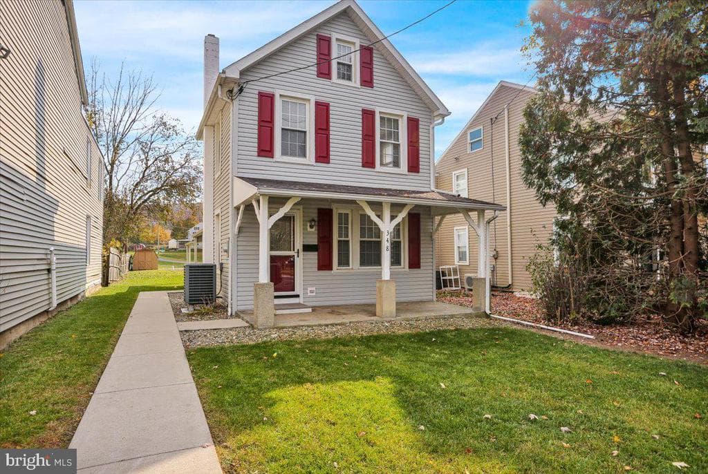348 W Main Street photo 1