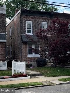 758 Saville Avenue photo 1
