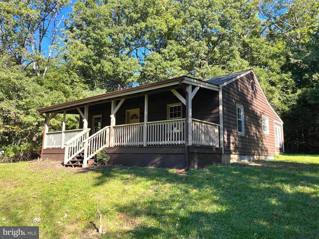 568 Cedar Grove Road photo 1