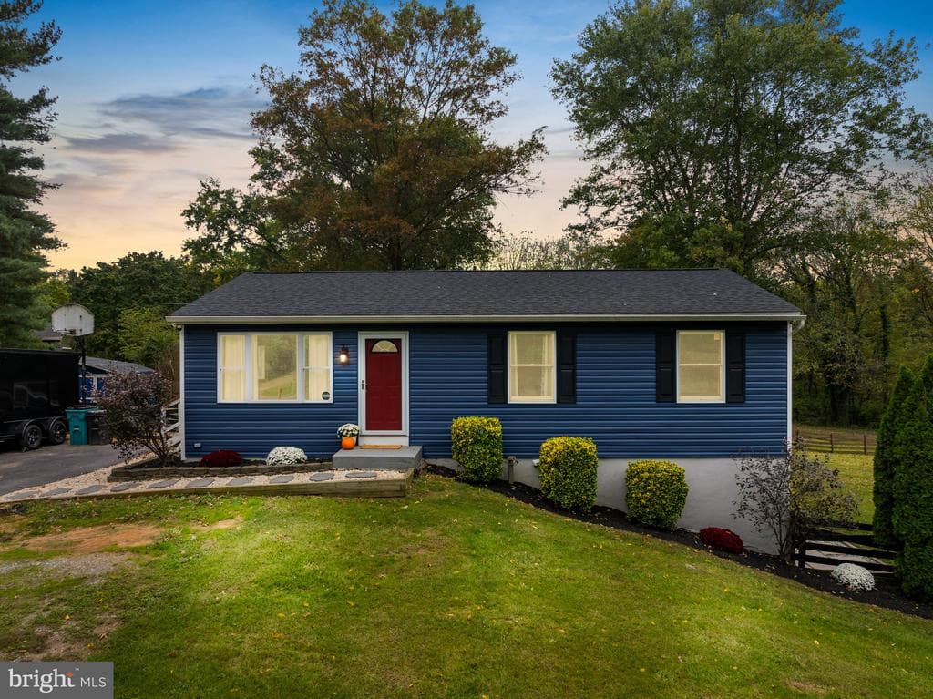 7726 Mcclellan Avenue photo 1