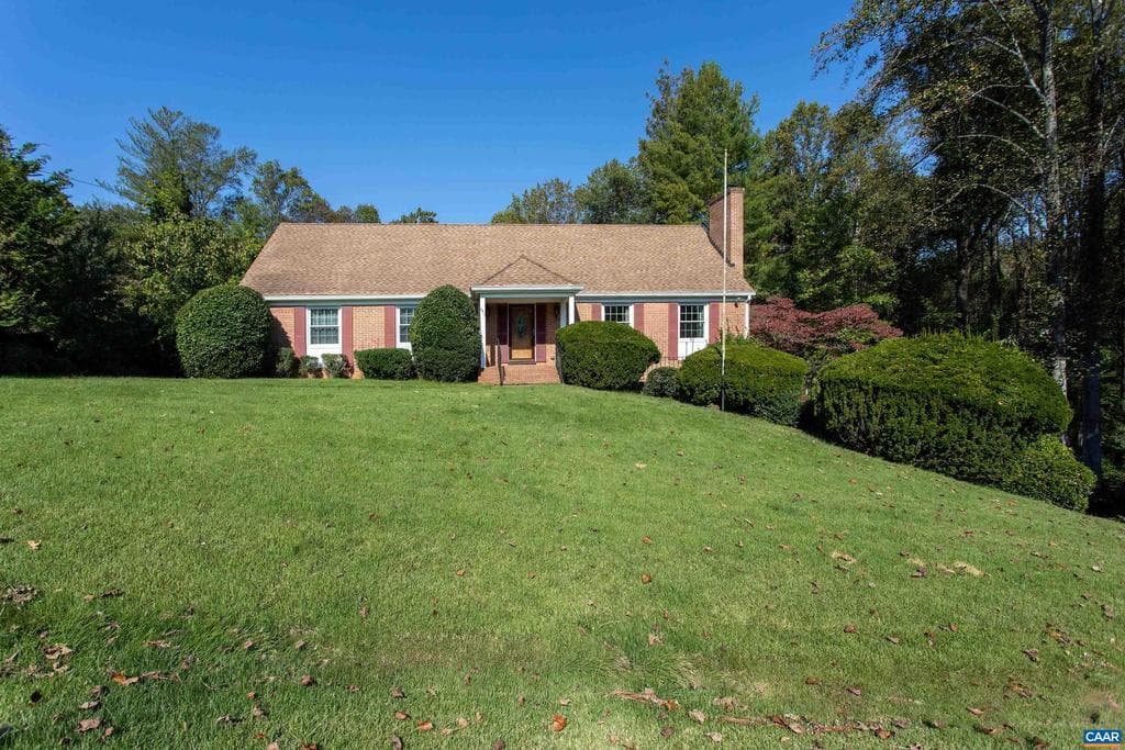 2617 Northfield Rd photo 1