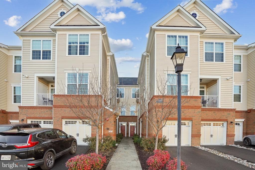 23255 Milltown Knoll Square #110 photo 1