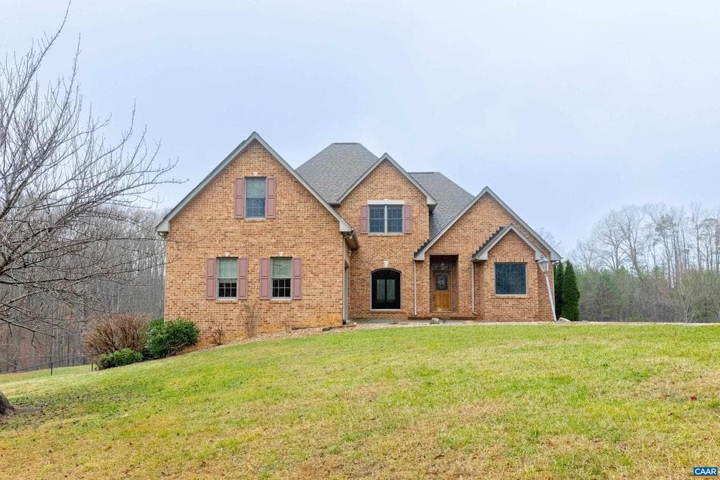 4654 Roaring Run Rd photo 1
