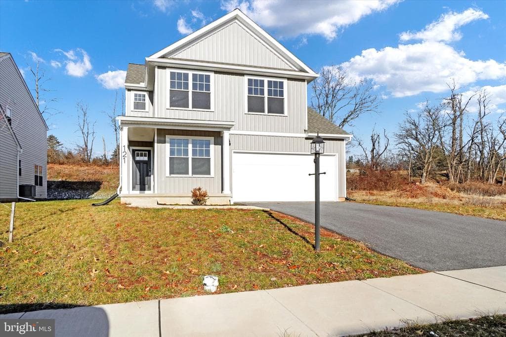121 Eli Drive photo 1