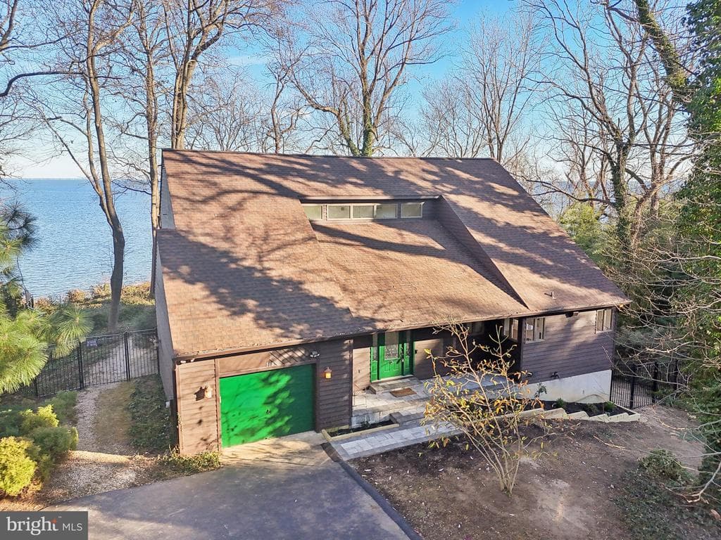 168 Windcliff Road photo 1