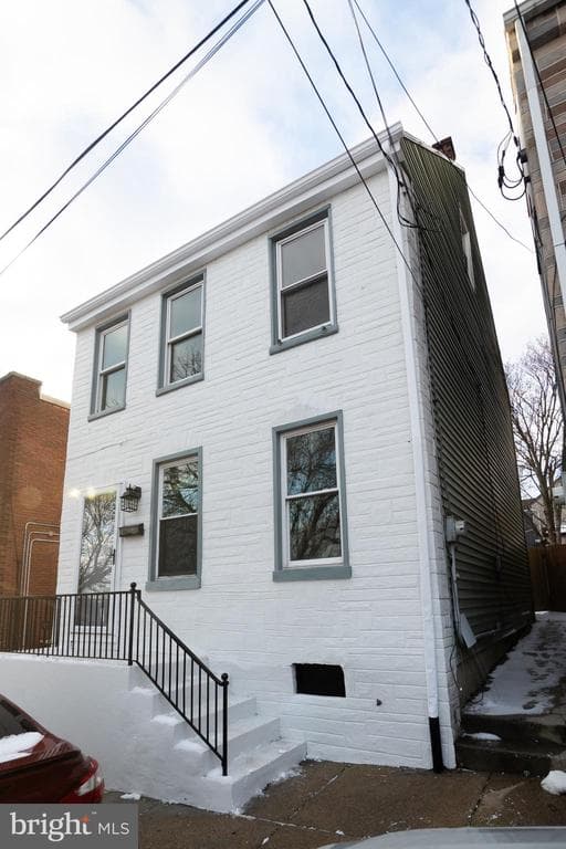 453 Saint Joseph Street photo 1