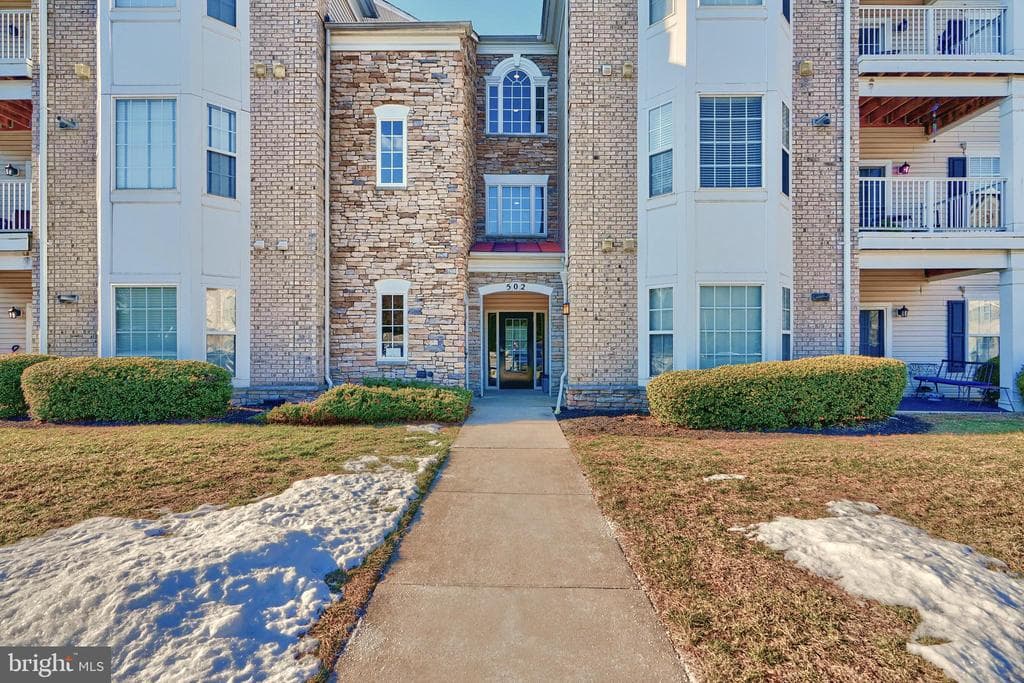 502 Lloyd Place #7 photo 1