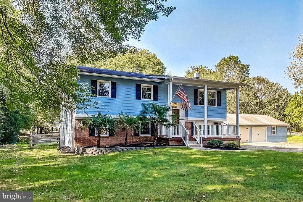 6045 Cracklingtown Road photo 1