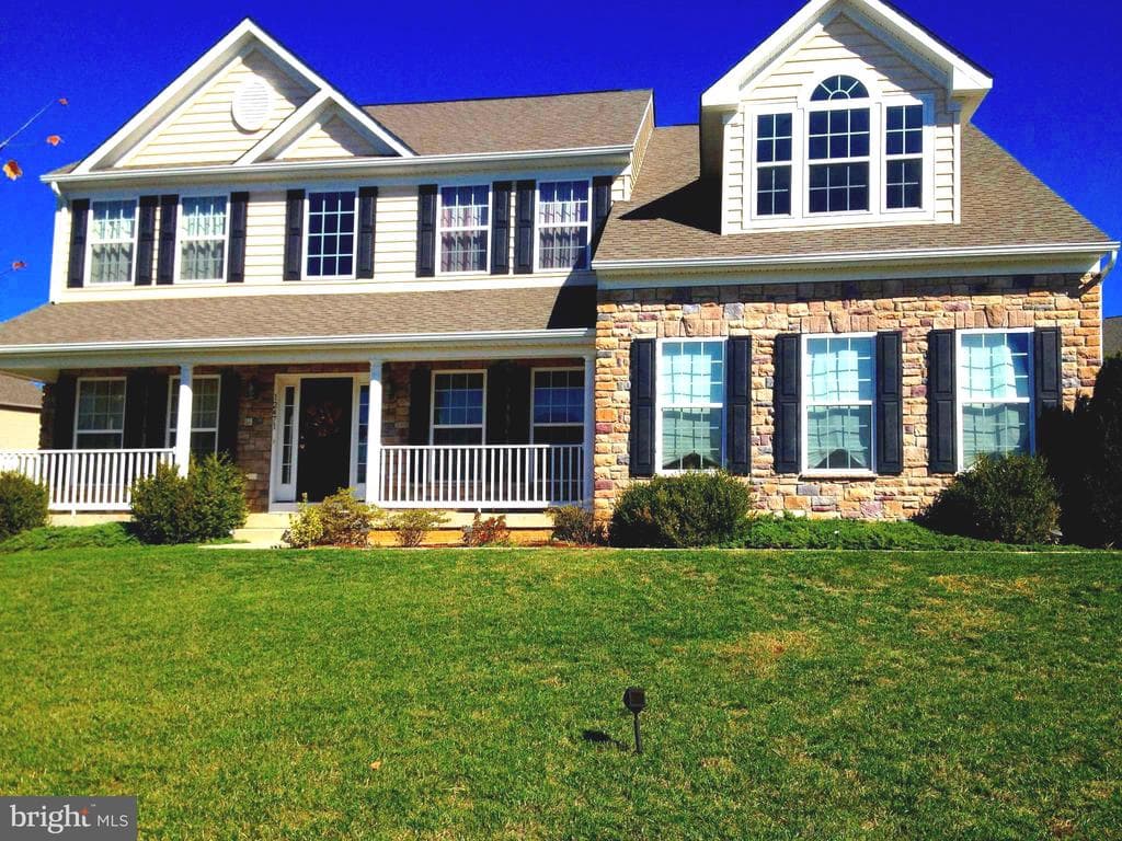 12471 Fallen Timbers Circle photo 1
