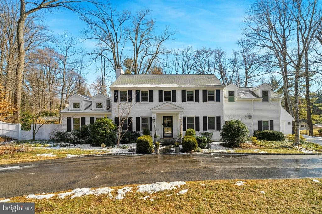 1155 Youngs Ford Road photo 1