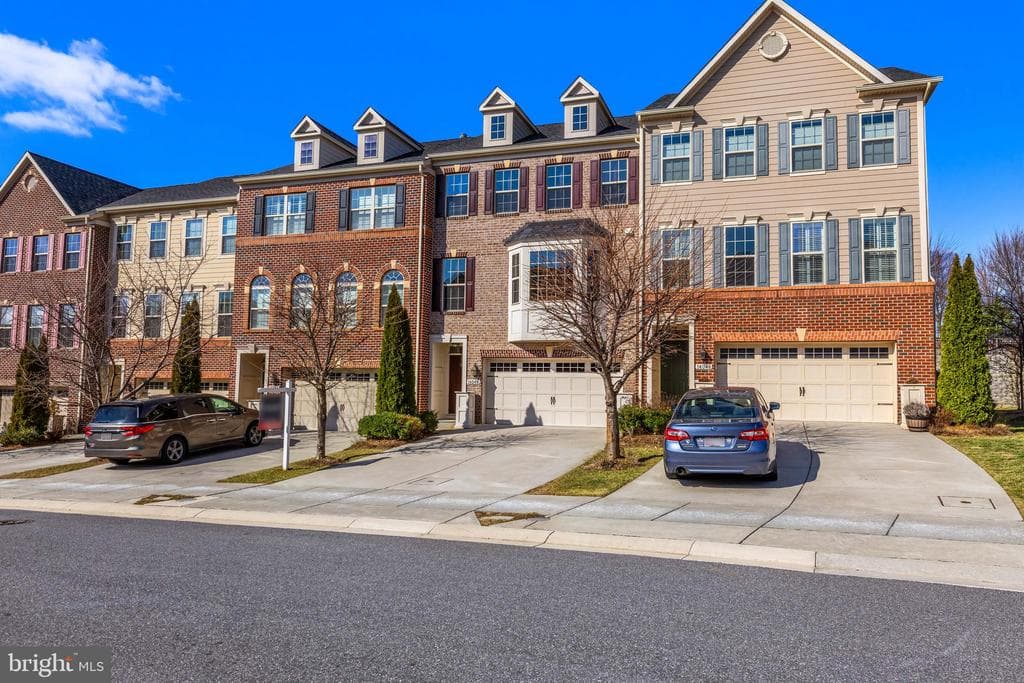 14046 Fox Hill Road photo 1