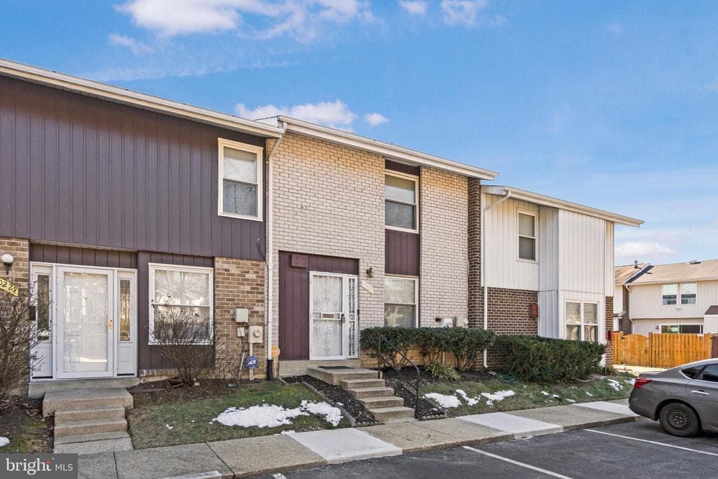 10223 Campus Way S #42 photo 1