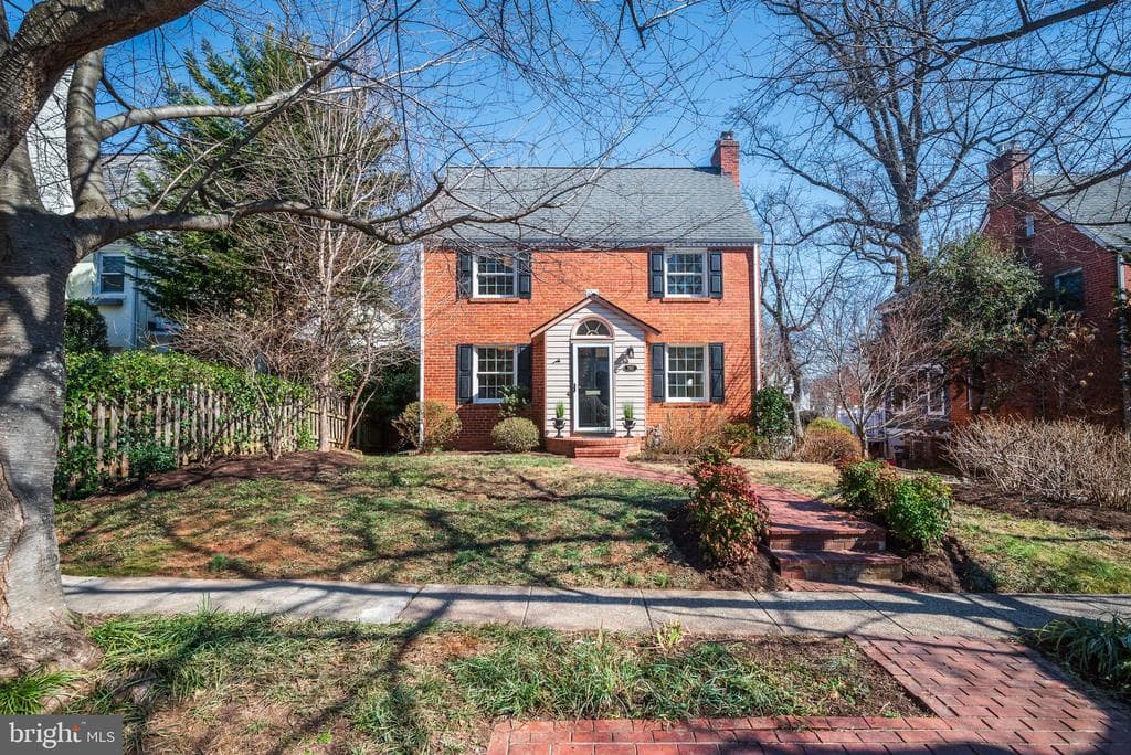 7817 Stratford Road photo 1