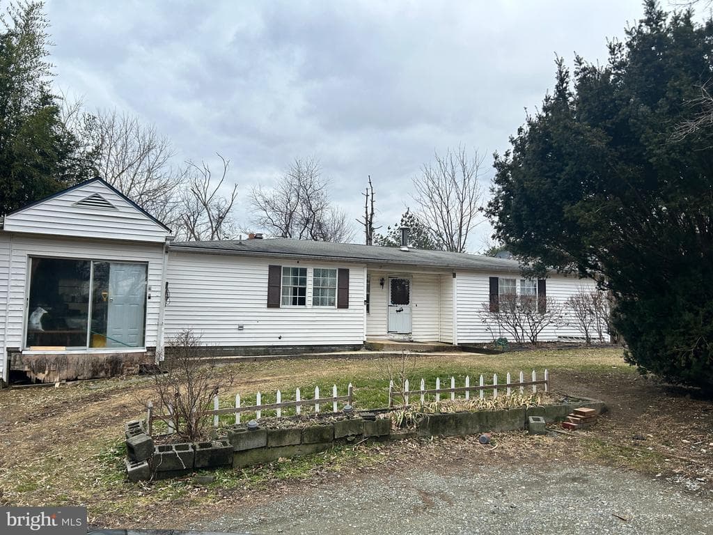 253 Calvary Road photo 1