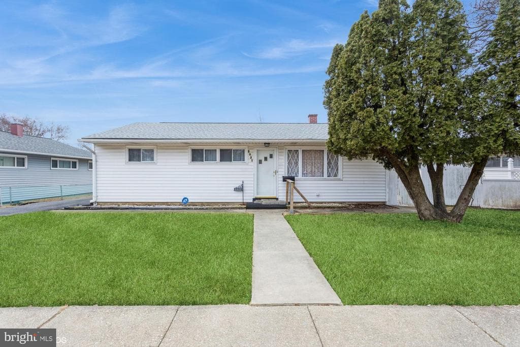 5531 Plainfield Avenue photo 1