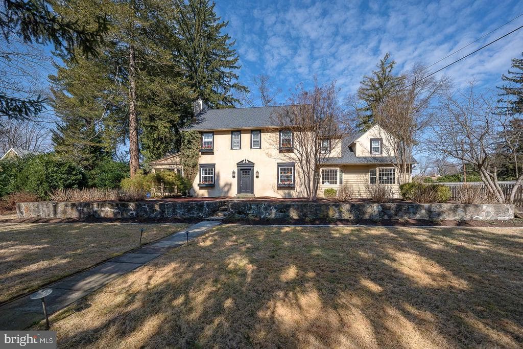 108 S Spring Mill Road photo 1