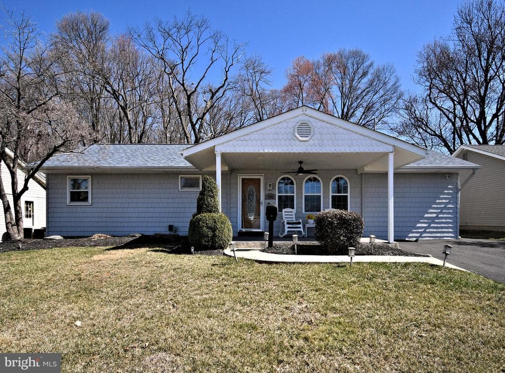 304 Stanwood Road photo 1