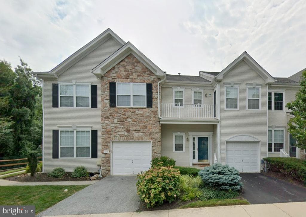 129 Stirrup Circle photo 1