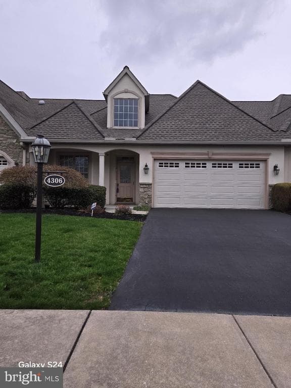 4306 S Victoria Way photo 1
