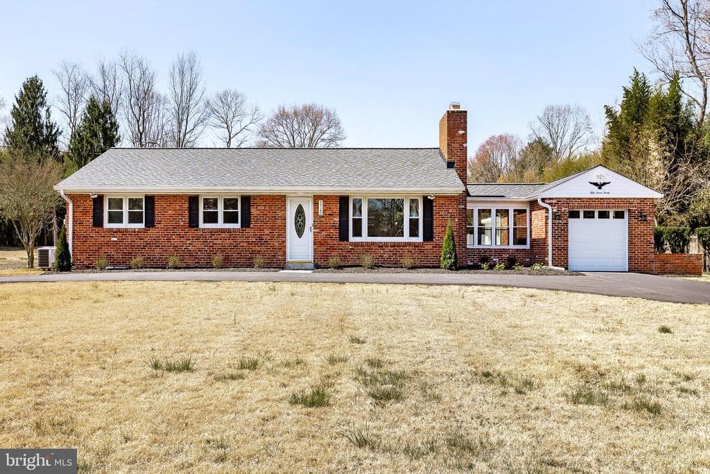 5720 Park Drive photo 1