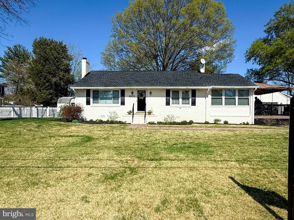9805 Hutchison Lane photo 1