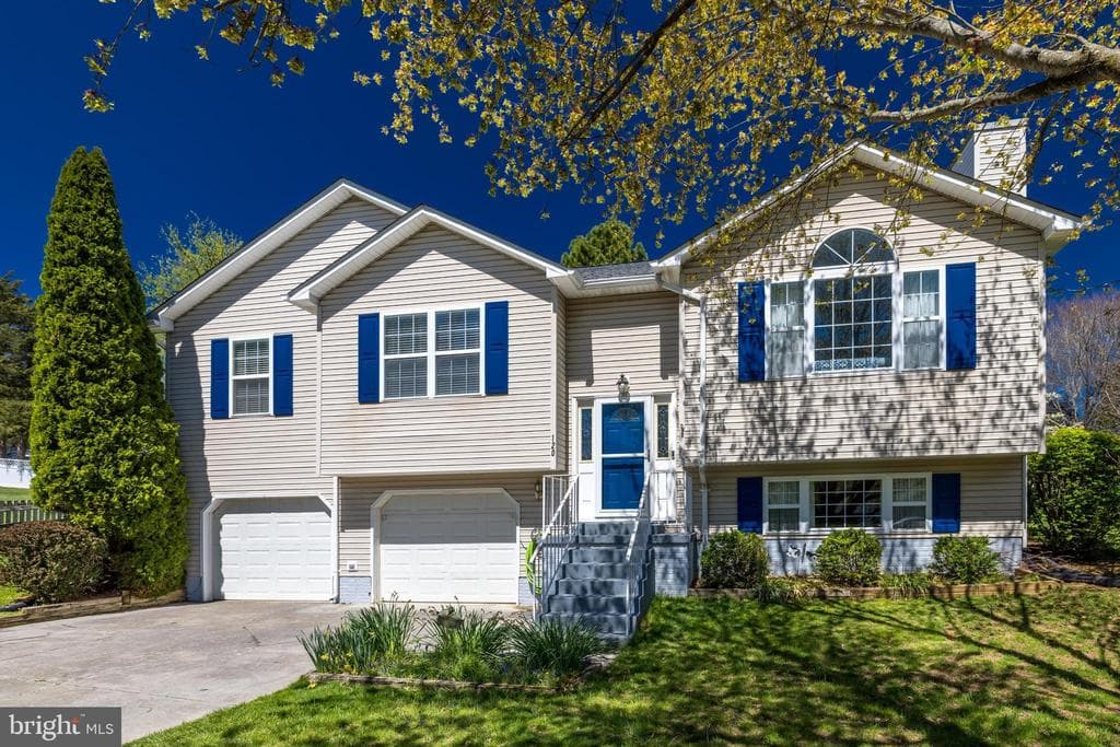 120 Walker Avenue photo 1